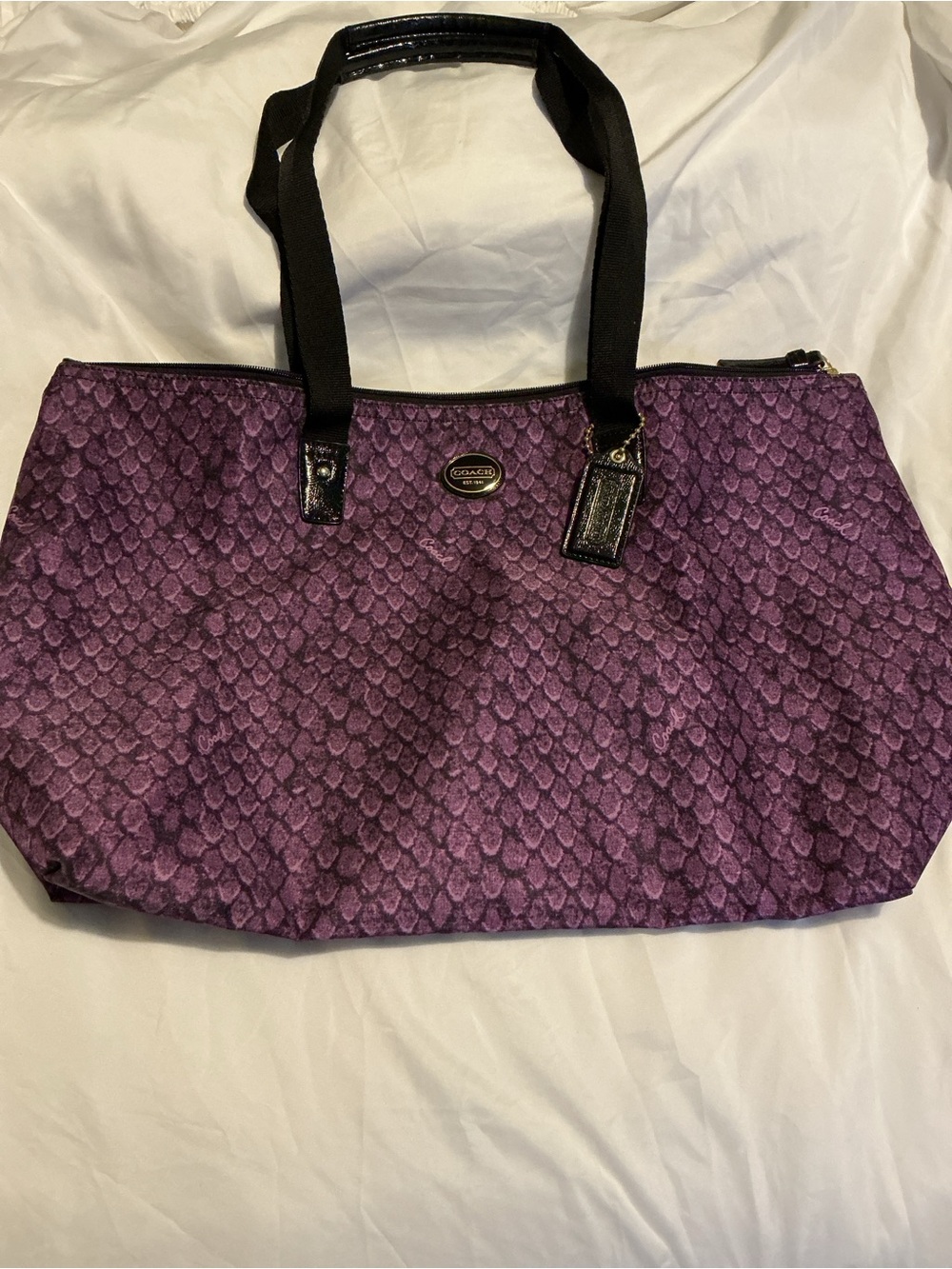 Coach Purple Tote Bag with Black Handles super cute New 💥💥